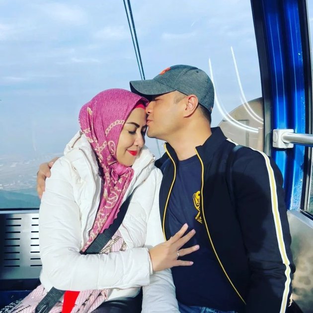 6 Kisah perjalanan cinta Venna Melinda & Ferry Irawan, sempat ditentang keluarga hingga berujung KDRT