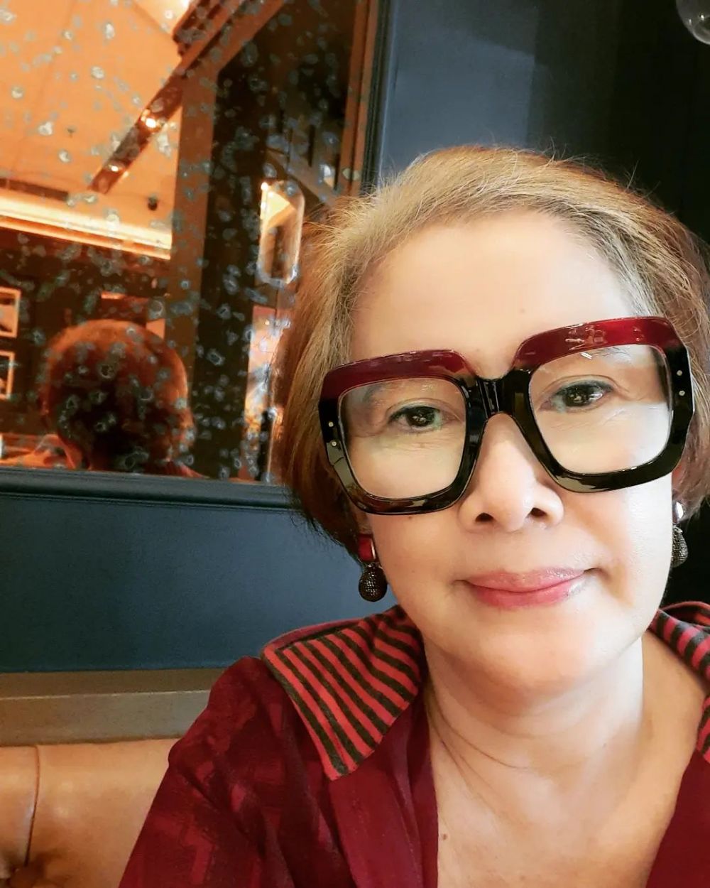 11 Potret terbaru pemeran Ibu di film Si Doel Anak Betawi ini awet muda di usia 70 tahun
