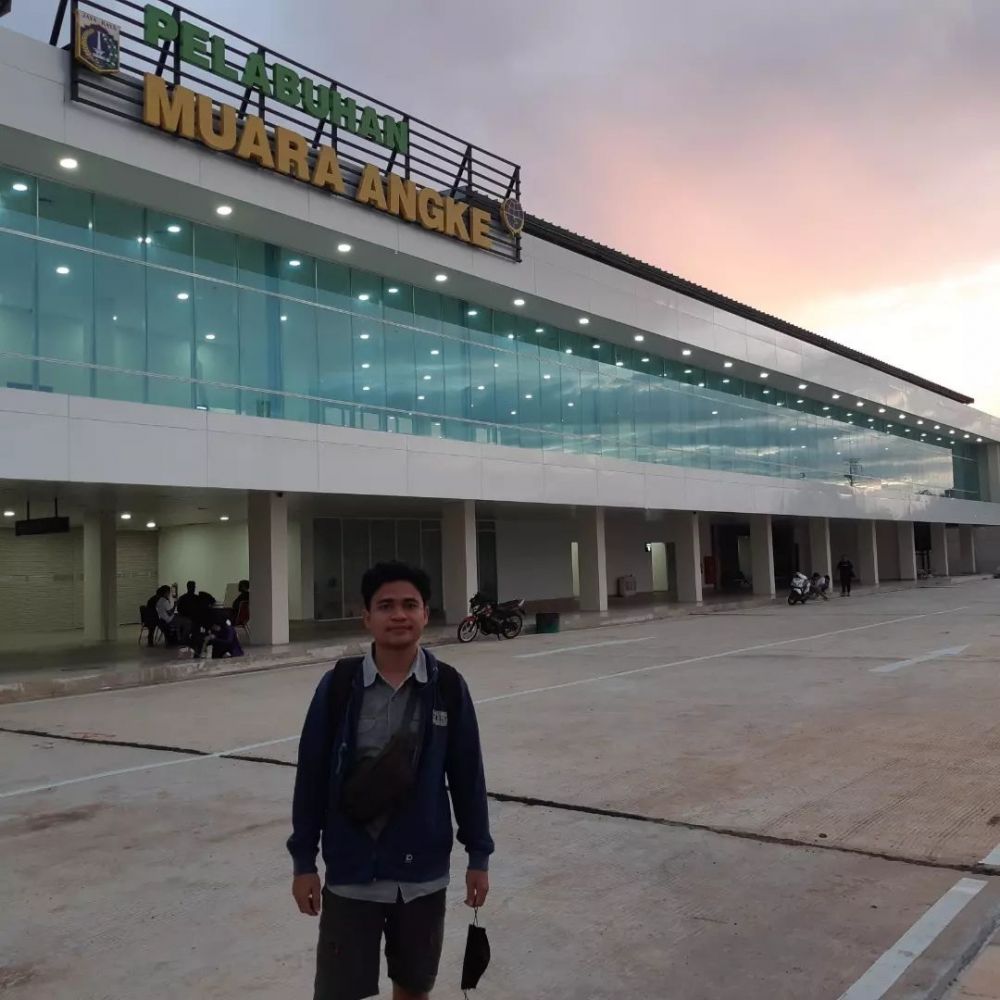 potret terbaru pemeran lintang di film laskar pelangi © berbagai sumber potret terbaru pemeran lintang di film laskar pelangi © berbagai sumber