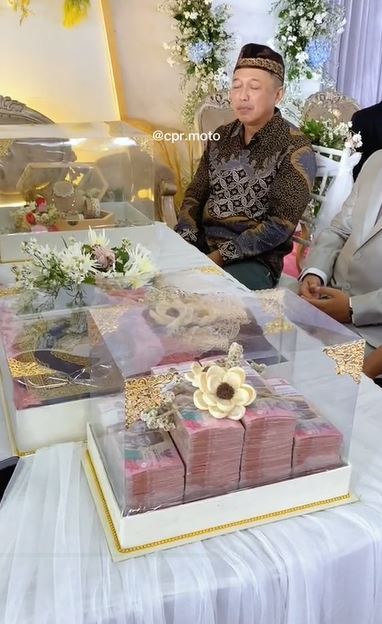 Penampakan fantastis Maskawin pernikahan di Pati TikTok Penampakan fantastis Maskawin pernikahan di Pati TikTok