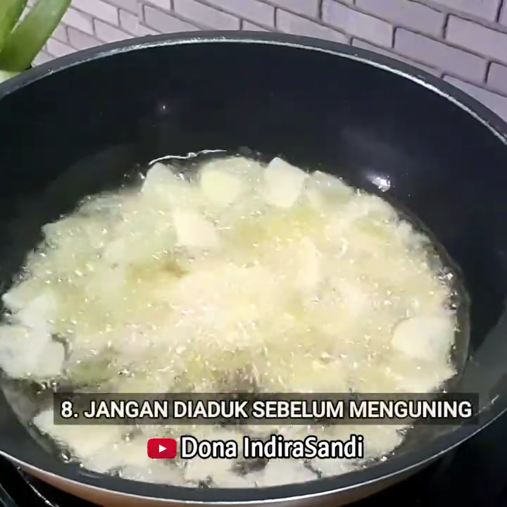 7 Trik bikin keripik kentang yang garing dan antimenempel saat digoreng