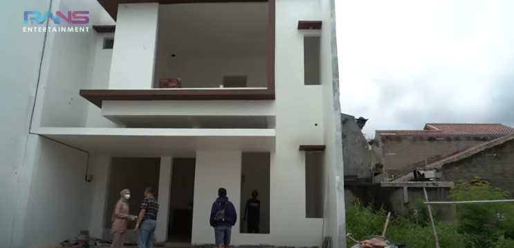 potret rumah baru Merry © 2023 brilio.net