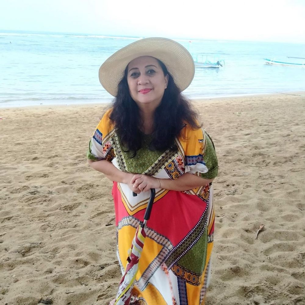 potret terbaru Yessy Gusman © 2022 Instagram potret terbaru Yessy Gusman © 2022 Instagram