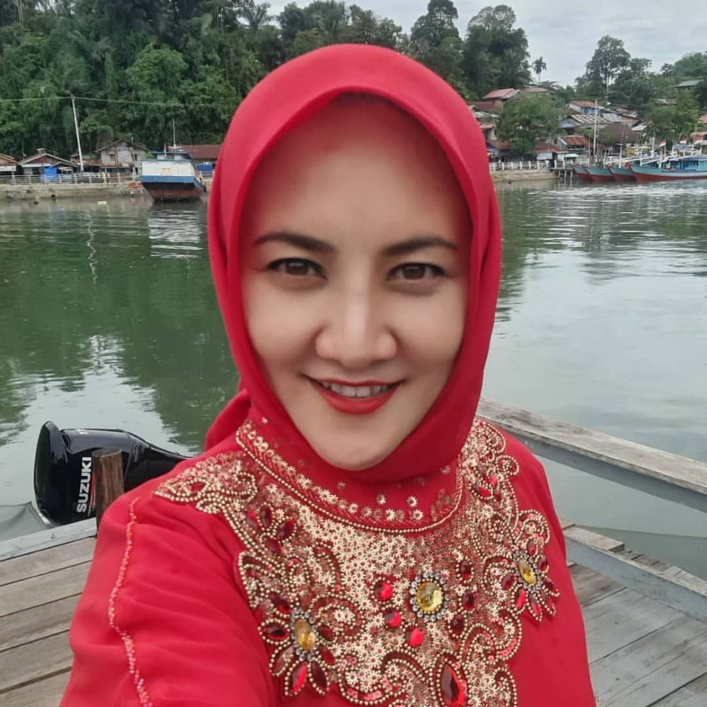 potret terbaru pemeran Milla di Si Doel Anak Gedongan © 2022 Instagram  potret terbaru pemeran Milla di Si Doel Anak Gedongan © 2022 Instagram