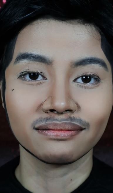 Cewek ini dandan mirip Kaesang TikTok
