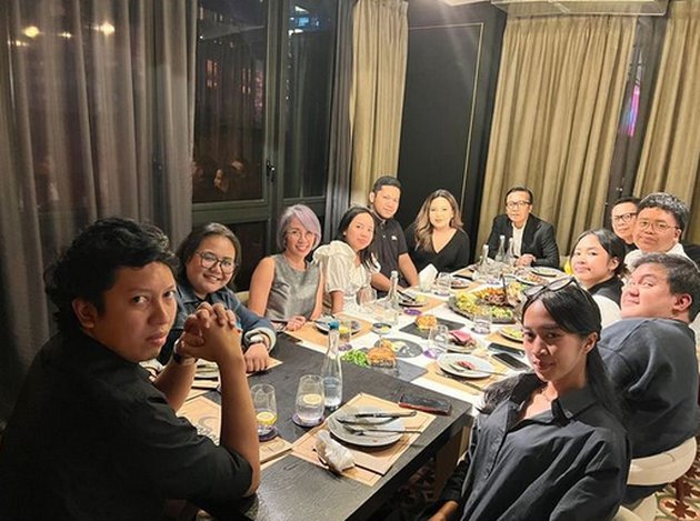 momen Ari Lasso rayakan ulang tahun © 2022 Instagram 