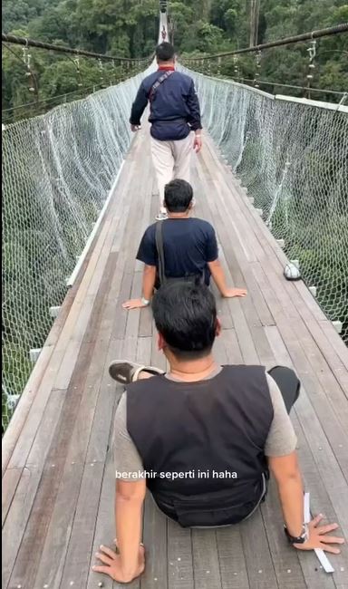Penampakan jembatan gantung di Sukabumi TikTok