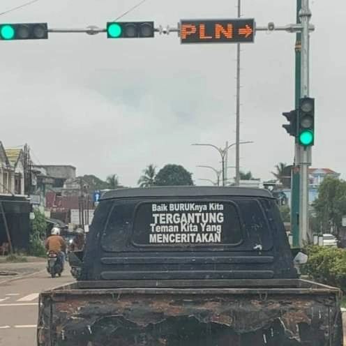 kalau sopir truk jadi sadboy © berbagai sumber