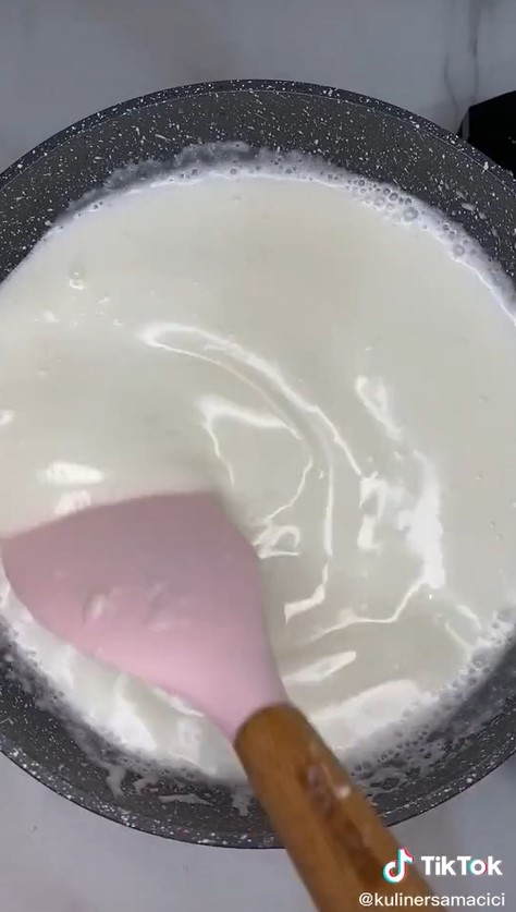 5 Cara bikin bahan es kopyor tanpa kelapa, hasilnya lembut dan kenyal