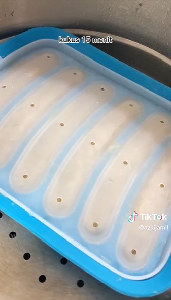 5 Cara bikin sosis ayam homemade, sehat dan tetap lembut walaupun sudah dingin usai disajikan