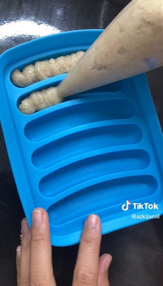 5 Cara bikin sosis ayam homemade, sehat dan tetap lembut walaupun sudah dingin usai disajikan