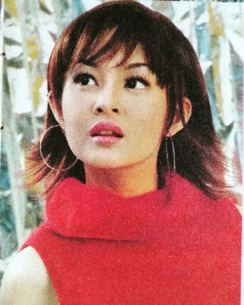 Menikah dengan Didi Riyadi di Dewi Fortuna, intip 11 potret lawas Putri Patricia yang cantiknya awet