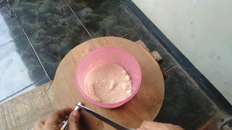 Cara antimainstream usir semut di toples gula, auto kabur dalam hitungan menit dan tak datang lagi