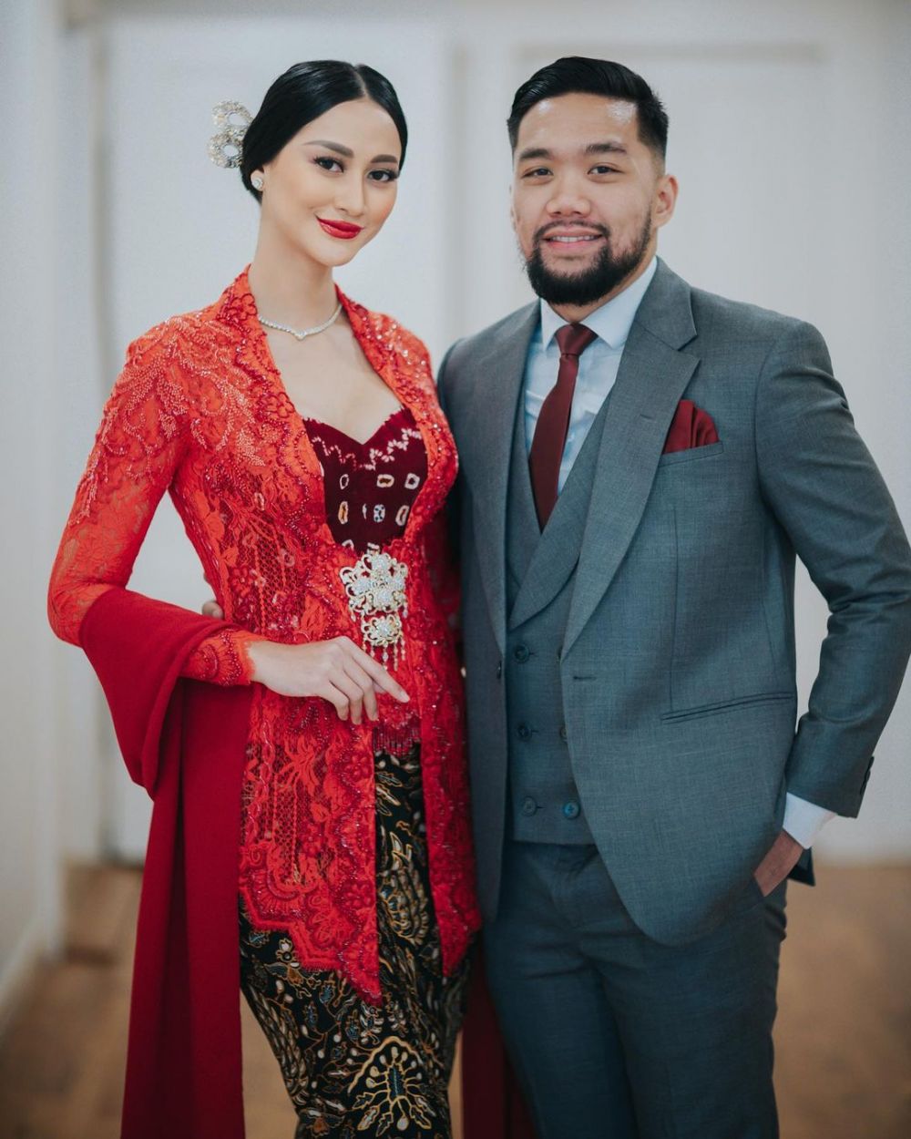 11 Momen pernikahan Ayu Maulida eks Miss Universe 2020 dan suami, diresmikan secara sipil di Swiss