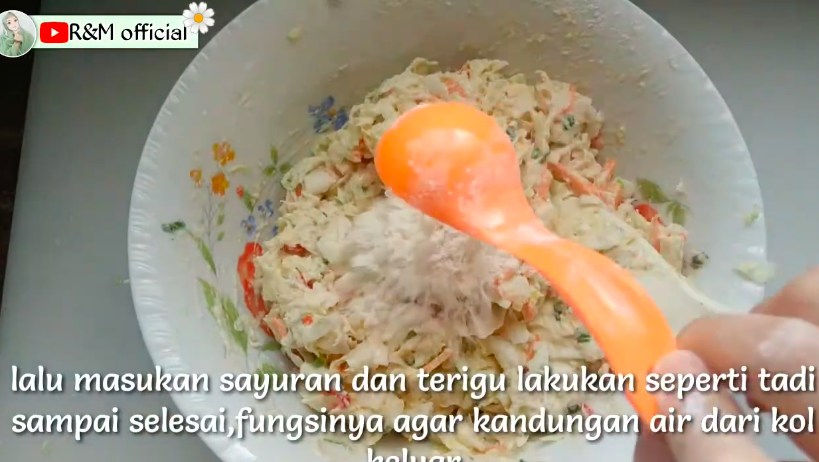 Trik bikin adonan bakwan agar tidak berair saat disimpan di kulkas, tak banyak yang tahu