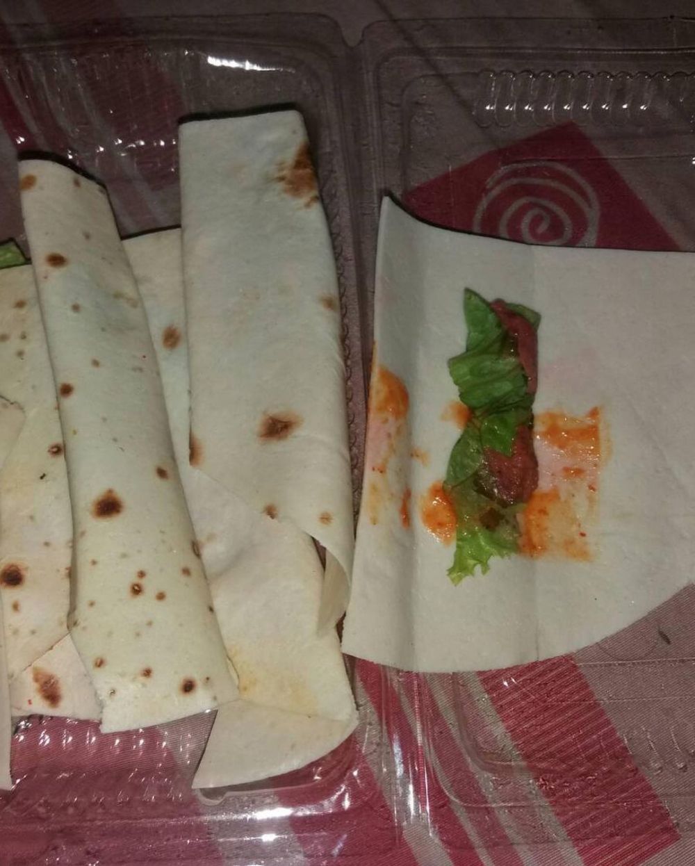 momen apes makan kebab © berbagai sumber