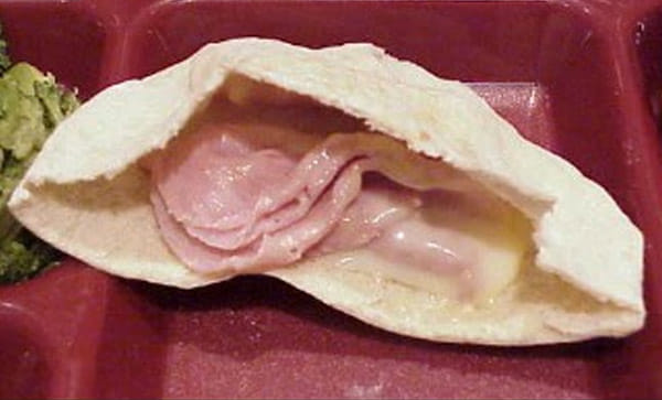 momen apes makan kebab © berbagai sumber