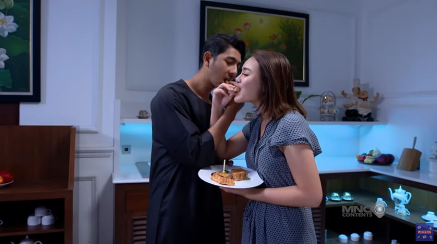 Adegan romantis Andin dan Aldebaran © berbagai sumber