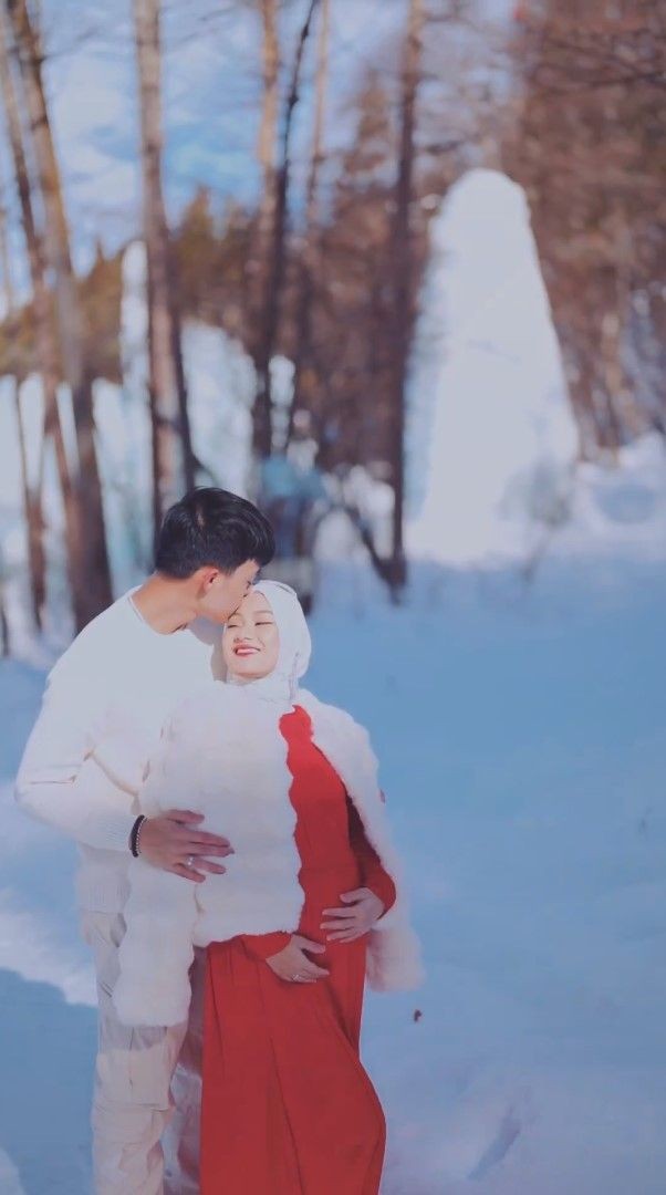 gaya seleb maternity shoot di luar negeri © instagram