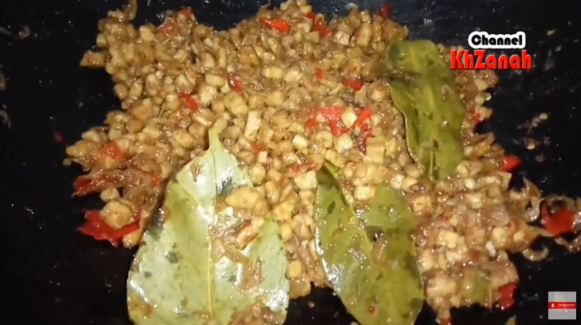 7 Cara bikin arem-arem isi tempe yang enak, pulen, dan tahan hingga 2 hari