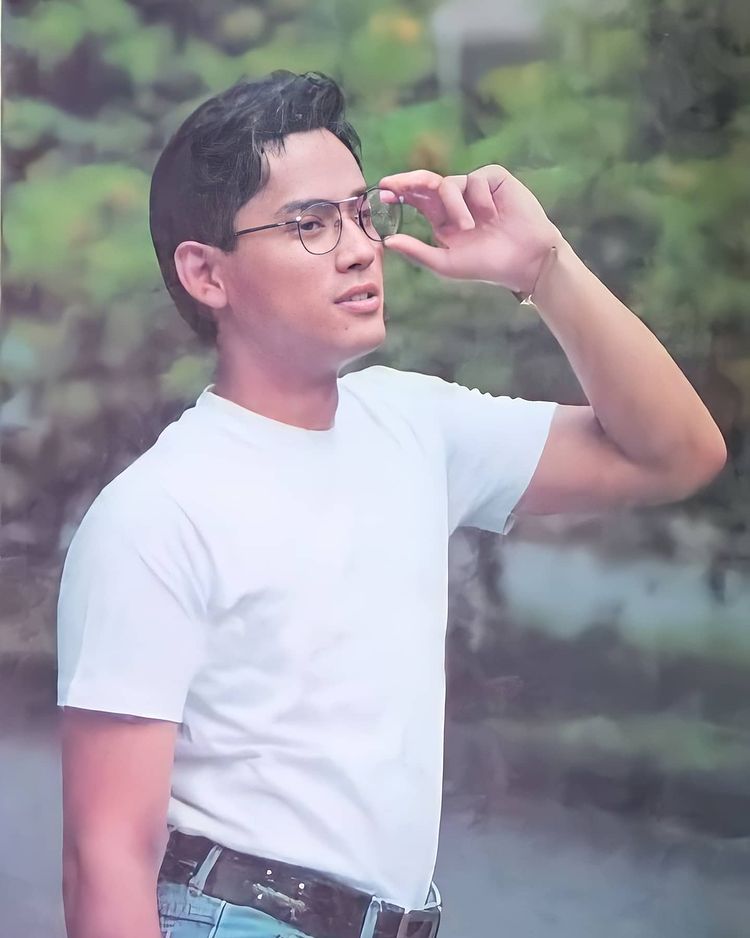 aktor catatan si boy kini fokus sebagai pengusaha batu bara © instagram