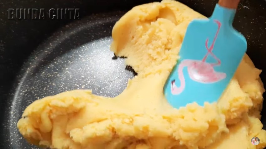 5 Cara membuat isian onde-onde pakai bahan sederhana, lembut dan tidak cepat basi