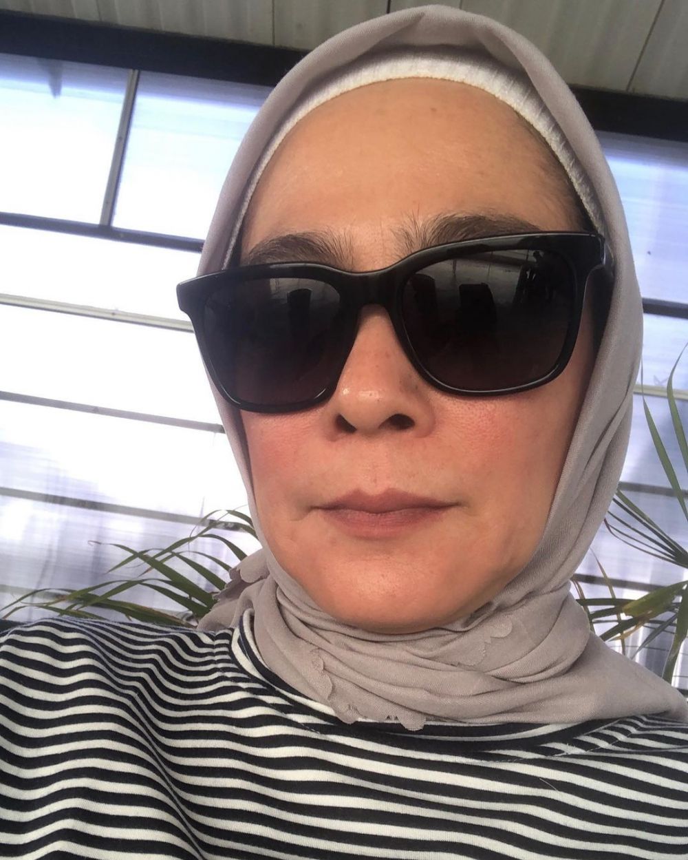 potret terbaru Nena Rosier © 2022 Instagram potret terbaru Nena Rosier © 2022 Instagram