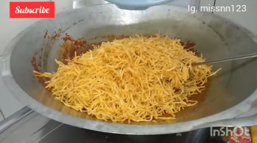 Jangan keliru, ini cara membumbui kentang mustofa agar merata dan tidak menggumpal