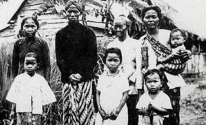 nikah pakai adat Jawa dijuluki crazy rich © 2023 brilio.net nikah pakai adat Jawa dijuluki crazy rich © 2023 brilio.net