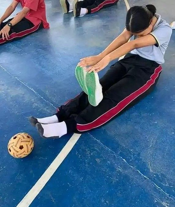 Kelakuan absurd siswa ketika jam olahraga © 2023 brilio.net