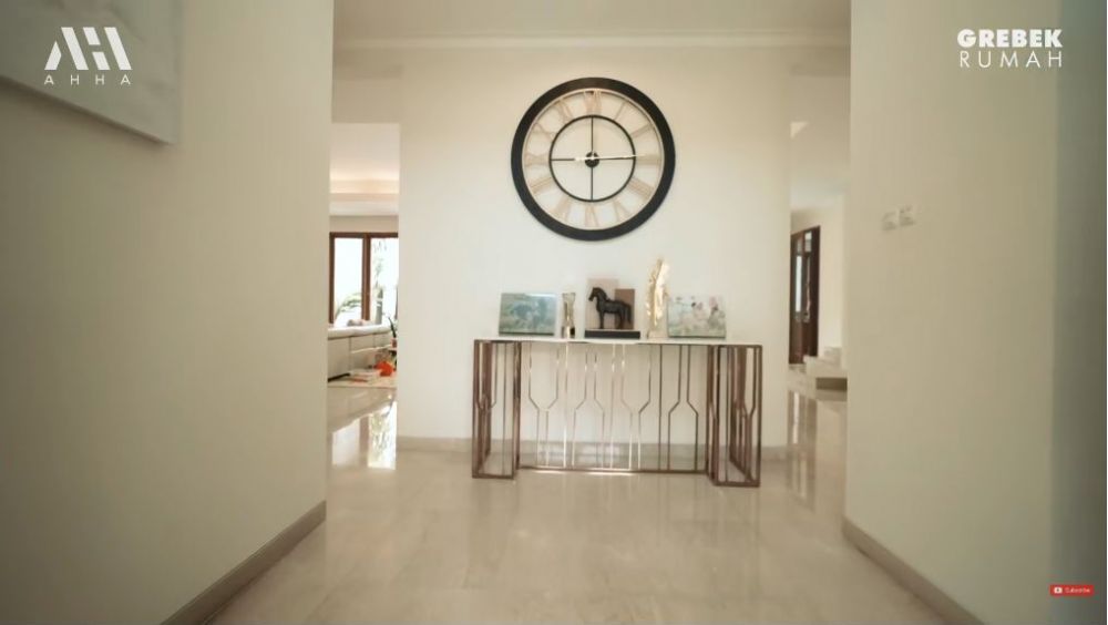 potret rumah baru ria ricis © YouTube