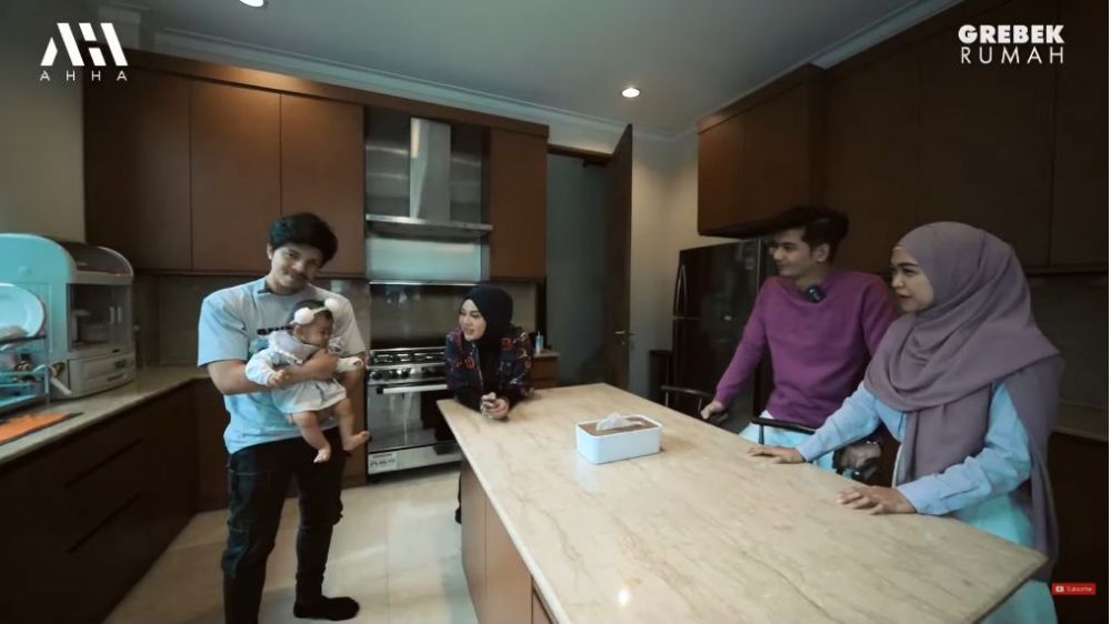 potret rumah baru ria ricis © YouTube potret rumah baru ria ricis © YouTube