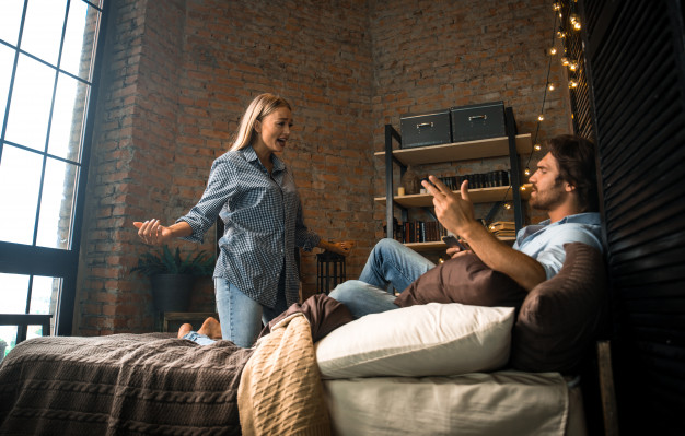 mimpi pasangan kita selingkuh © 2023 brilio.net mimpi pasangan kita selingkuh © 2023 brilio.net