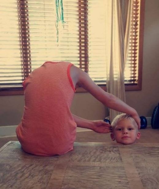 foto orang ini harus dilihat dua kali agar paham Berbagai sumber foto orang ini harus dilihat dua kali agar paham Berbagai sumber