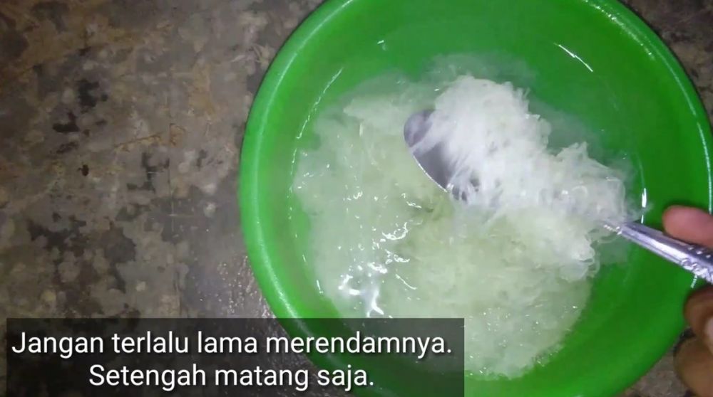 Trik merendam bihun ini bikin awet dan nggak lembek sampai seharian, cocok untuk jualan