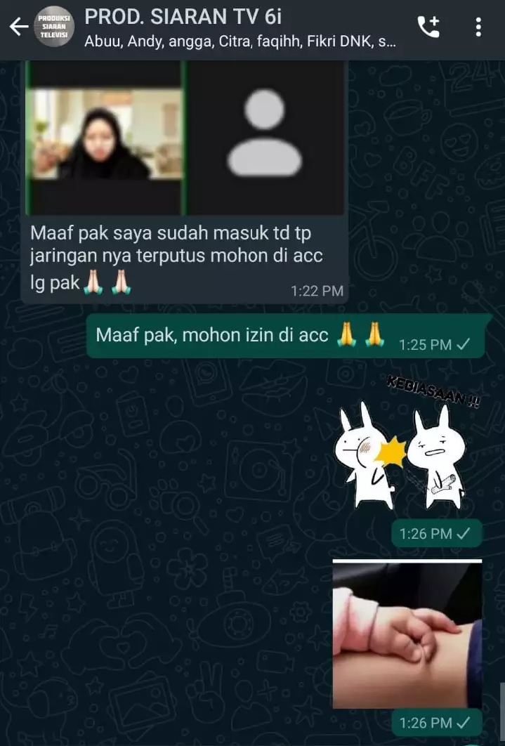  chat salah kirim stiker whatsapp © berbagai sumber