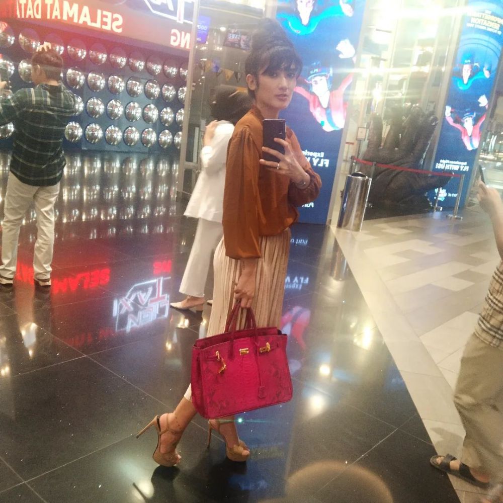 transformasi ratu kolosal era 2000-an © Instagram