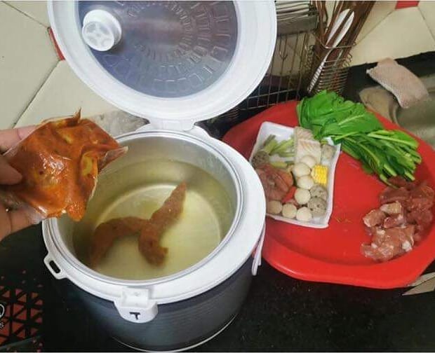 pedagang ngasih bumbu masakan nyeleneh © berbagai sumber