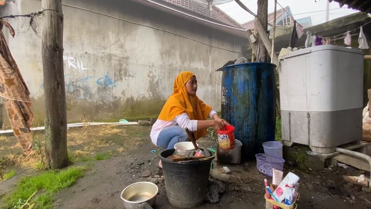 dapur sederhana novi pedangdut jadi petani © berbagai sumber