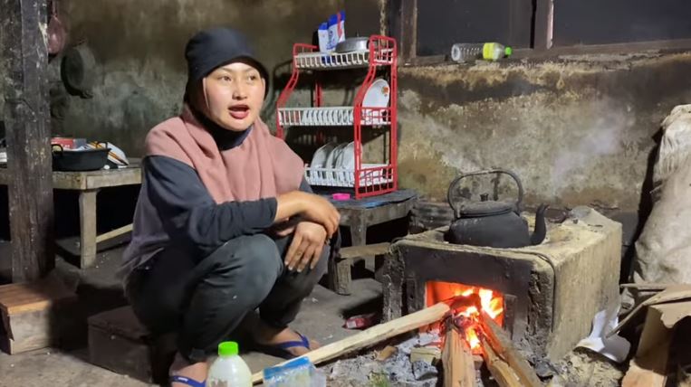 dapur sederhana novi pedangdut jadi petani © berbagai sumber