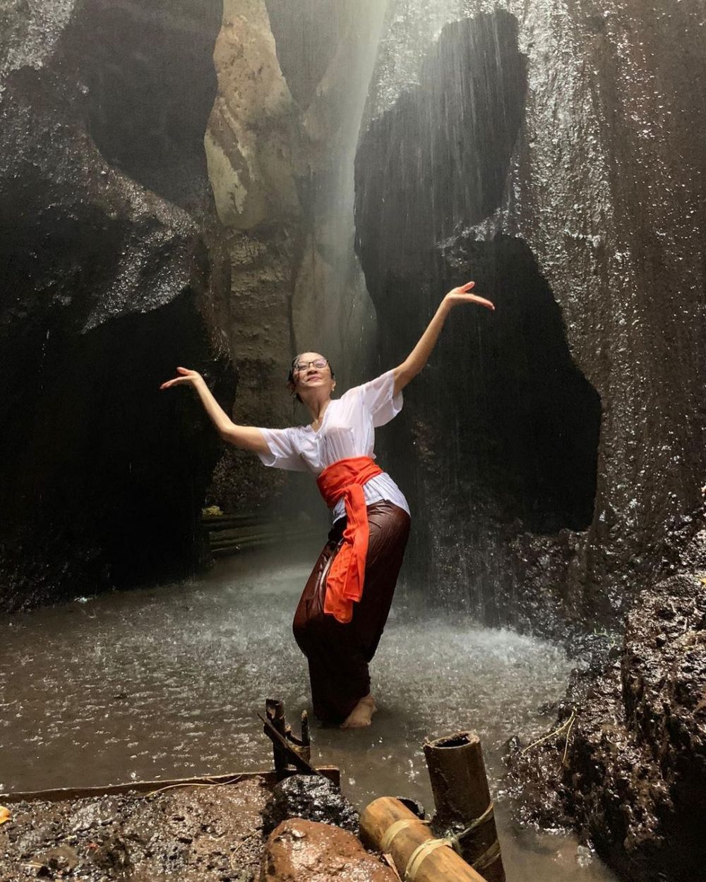 potret bintang iklan obat batuk 90an awet muda di usia 64 tahun © berbagai sumber