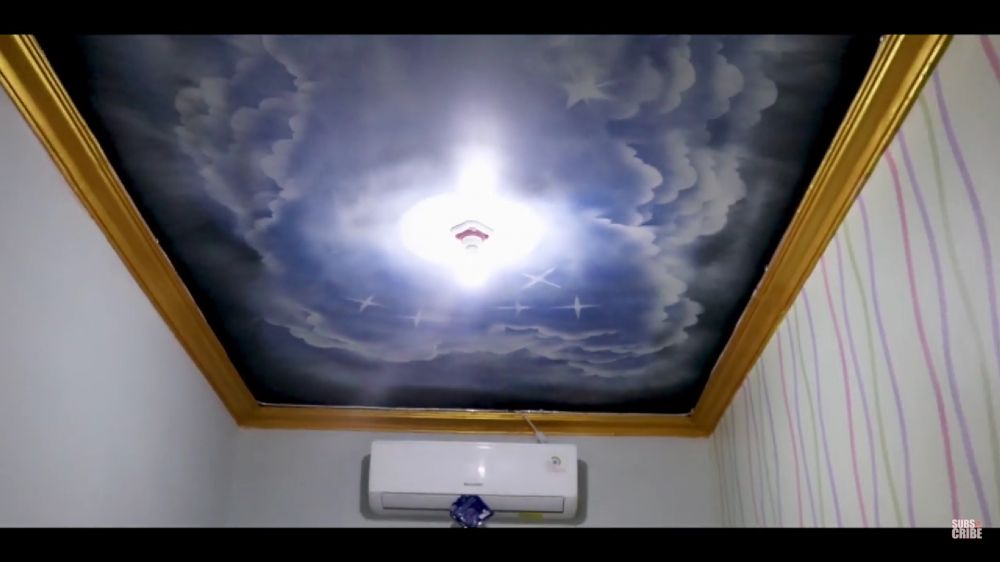 bangunan seng gudang dalamnya estetik © YouTube/mas aim