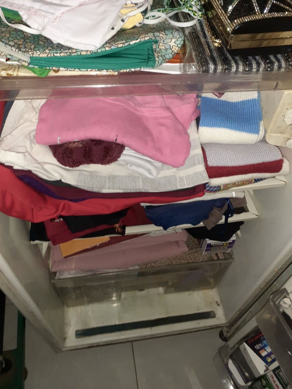 penampakan isi kulkas kocak © berbagai sumber