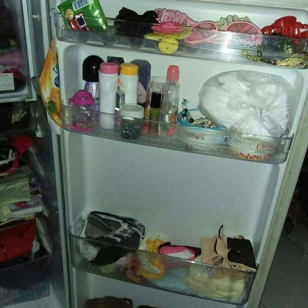 penampakan isi kulkas kocak © berbagai sumber