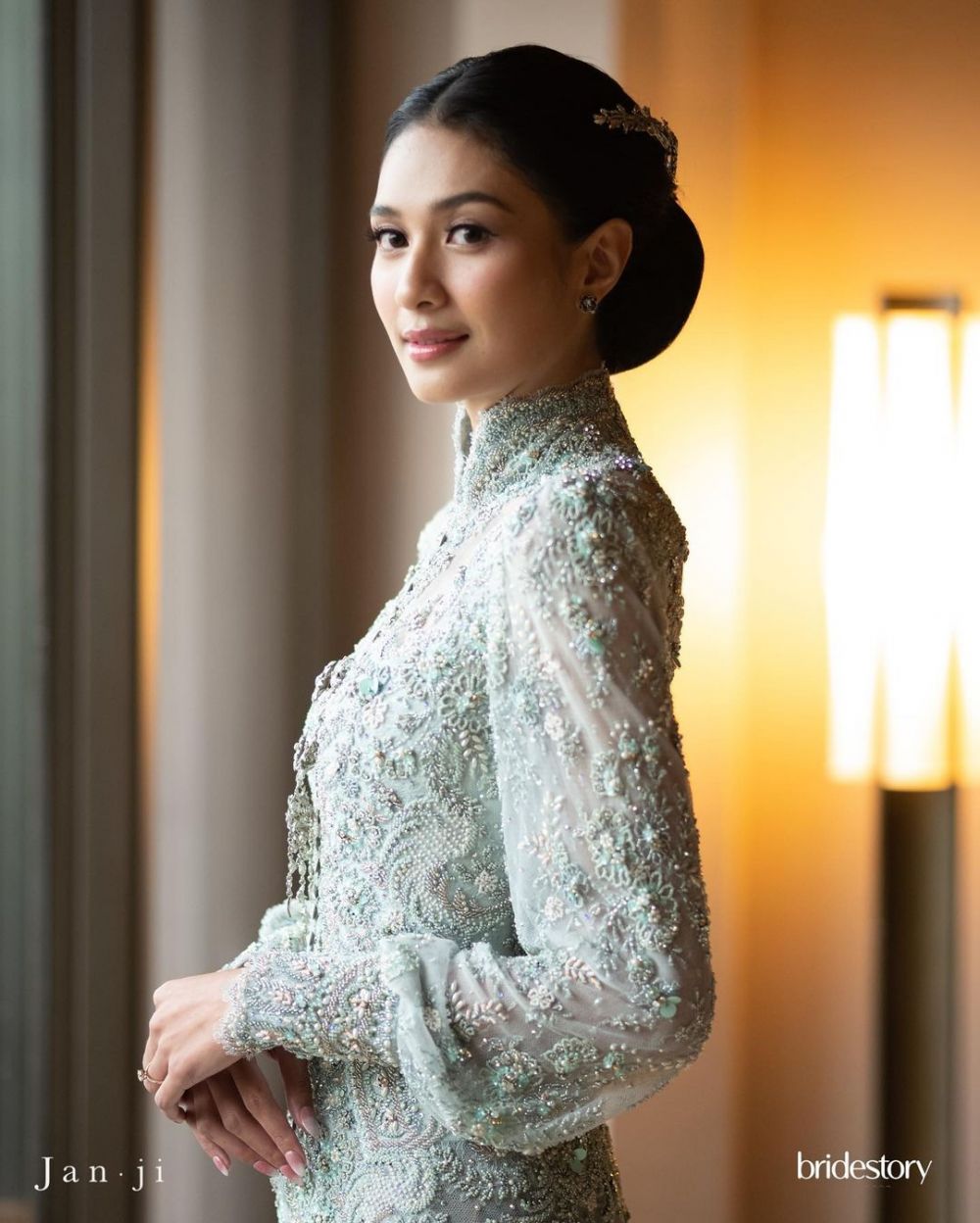 momen pernikahan deva dan mikha tambayong © instagram