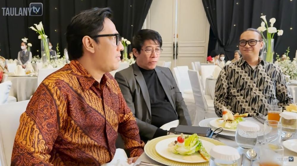 8 Hidangan di pernikahan Kiky Saputri ini komplet dan mewah abis