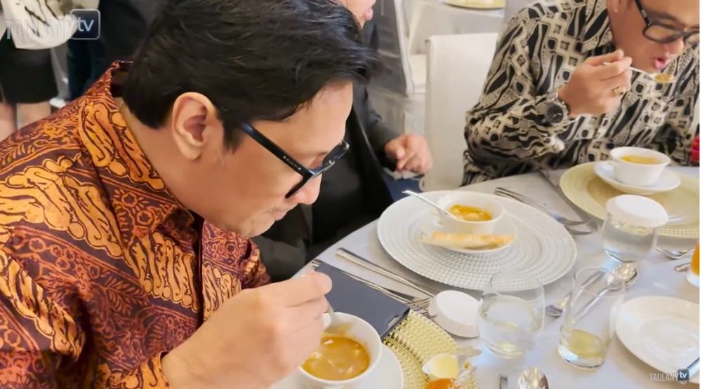 8 Hidangan di pernikahan Kiky Saputri ini komplet dan mewah abis