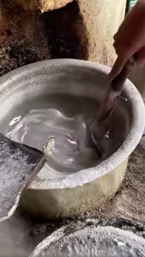 Proses pembuatan makanan di India ini disebut paling nggak higienis, ini 11 fotonya