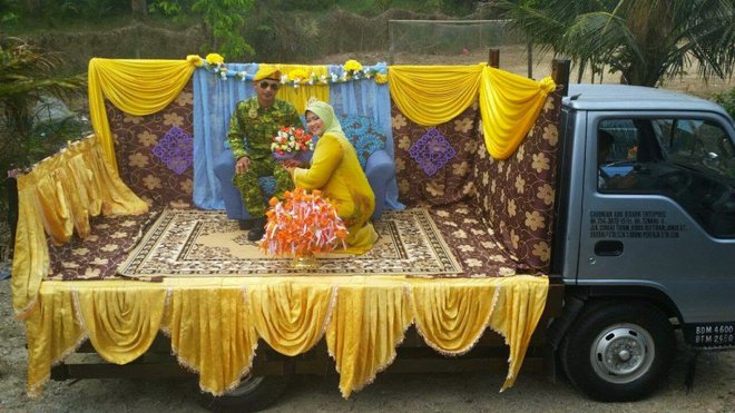 manfaatin alat berat pas nikah kocak © berbagai sumber