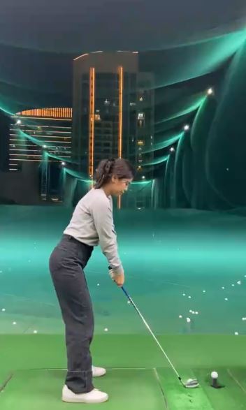 potret terbaru Rena Oktapia © 2022 Instagram potret terbaru Rena Oktapia © 2022 Instagram